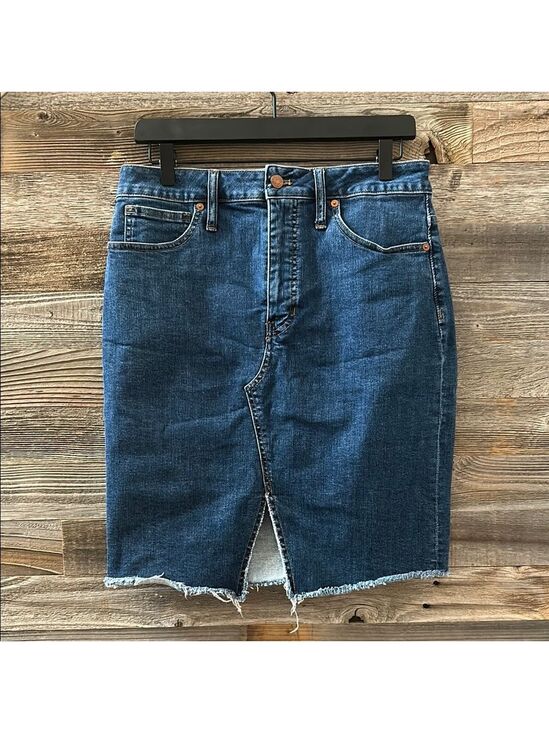 Madewell Dresses & Skirts - Madewell Denim Mini Frayed Hem Front Slit Skirt Size 30